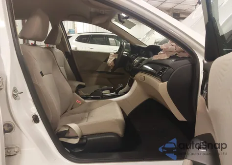 2017 Honda Accord Lx z USA, uszkodzony, nr VIN 1HGCR2F39HA011702